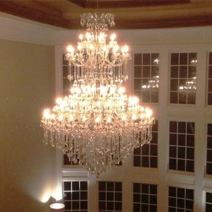 01-bulb-chandlier