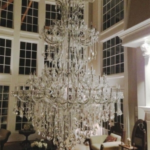 03-bulb-chandlier
