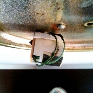 20-burned-socket-and-wiring-over-lamping
