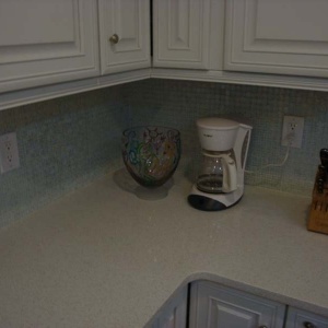 1_20-led-under-cabinet-lighting-off
