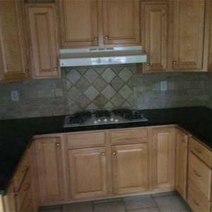 1_38-xenon-under-cabinet-puck-lighting-off